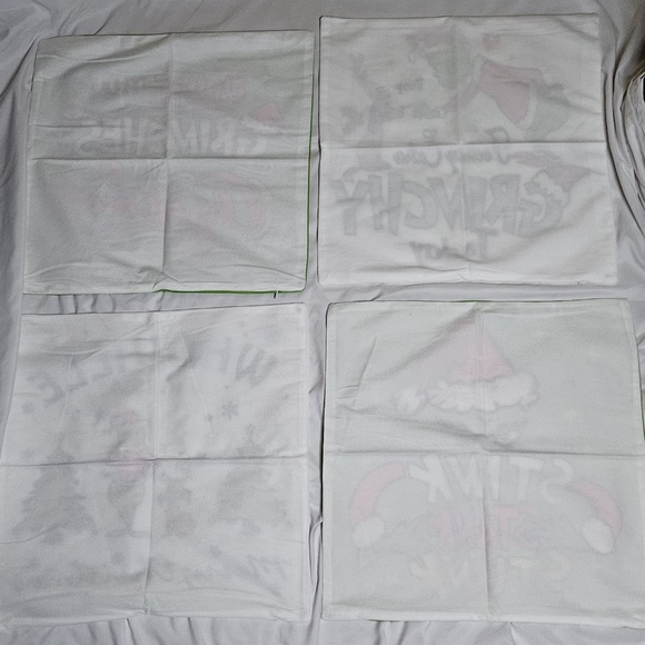 New Set of 4 Grinch Max Christmas Pillow Covers 18x18 Whoville Grinches Grinchy - Picture 6 of 11